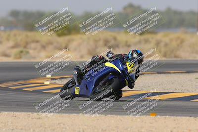 media/Nov-19-2023-CVMA (Sun) [[1f3d1b7ccb]]/Race 5 Amateur Formula Middleweight/